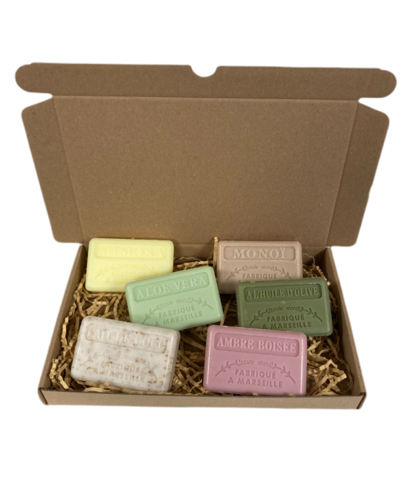 Soap bar cadeauset savon de marseille zeep Mimosa, Aloë vera, lait de coco, Monoi, Huile d'olive, Ambre boisee