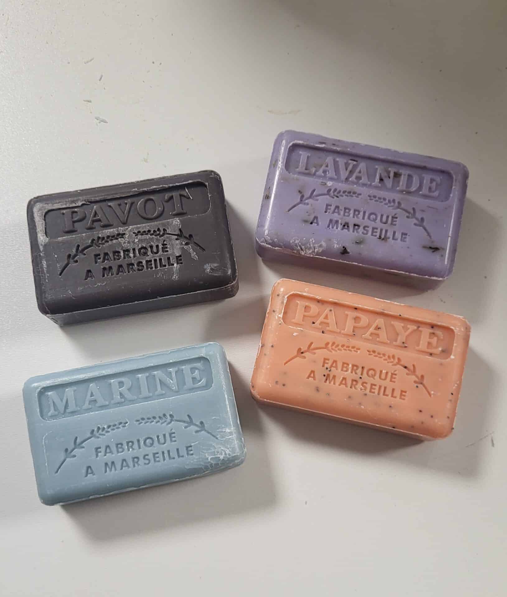 Kneusjes set lavendel scrub, pavot, papaya & marine